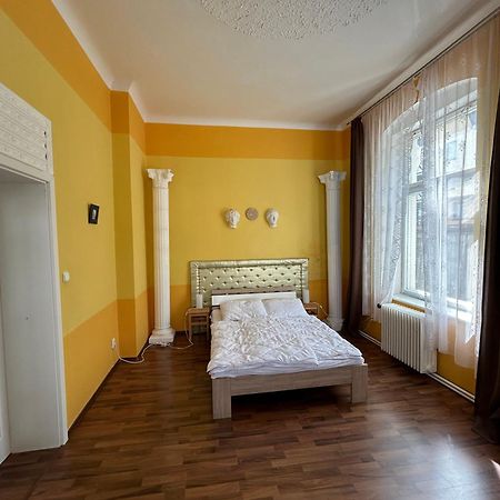 Schloss Ambras Mariánské Lázně Esterno foto