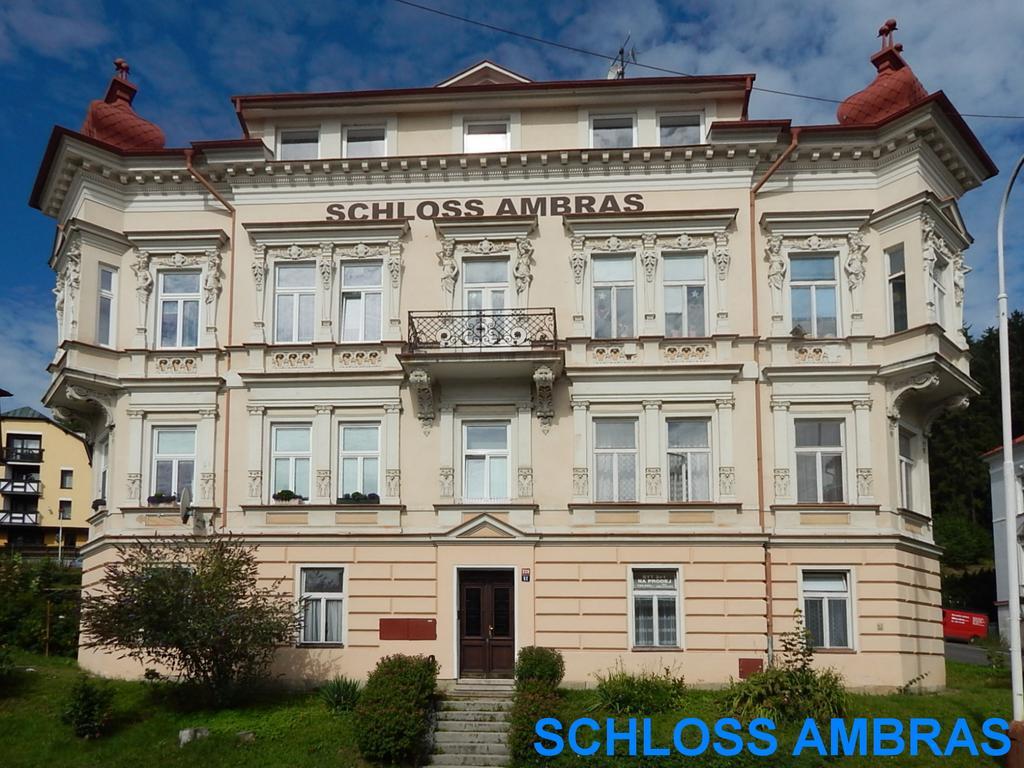 Schloss Ambras Mariánské Lázně Camera foto